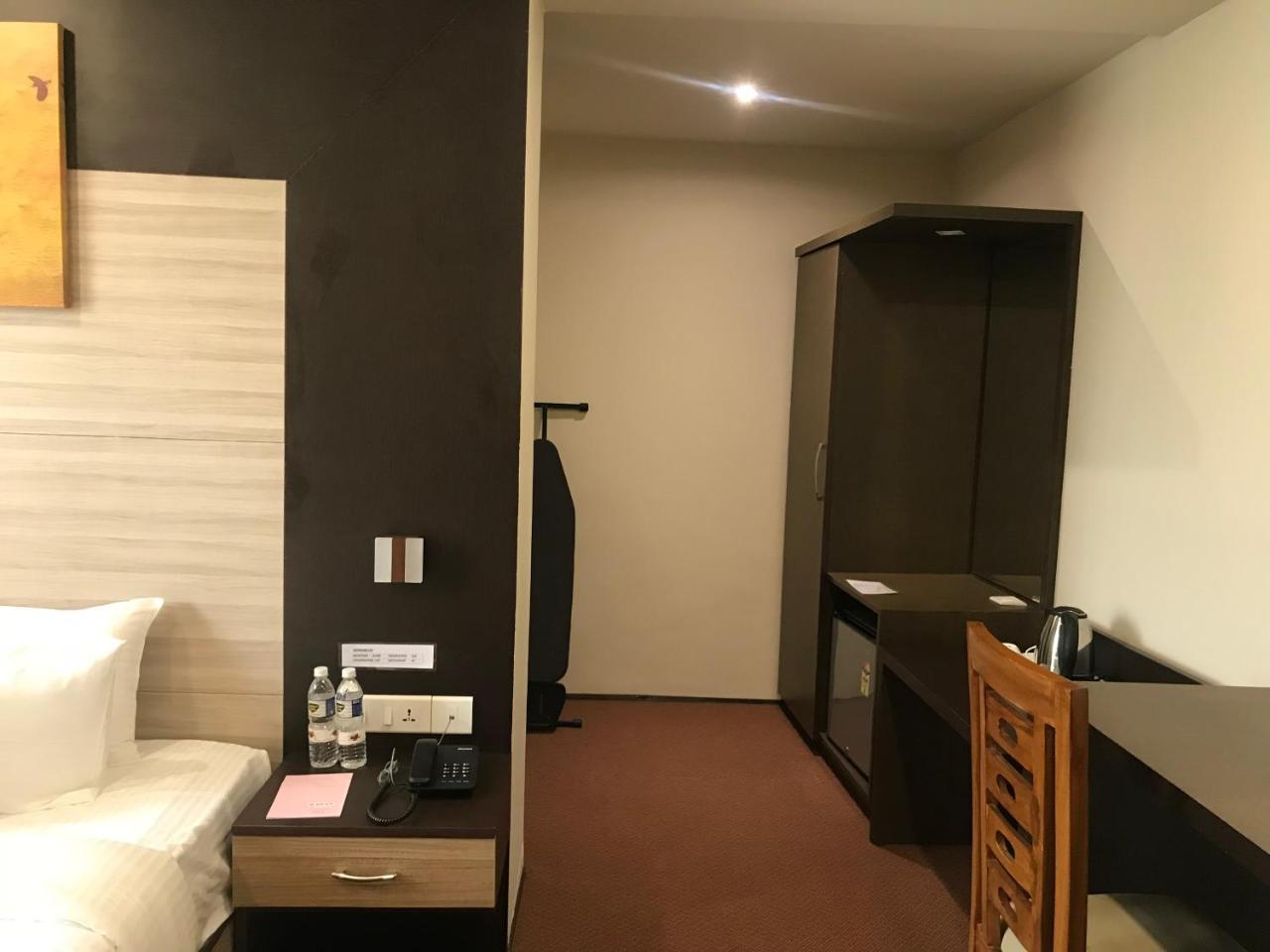 Hotel Anthurium Circle Madgaon Bagian luar foto