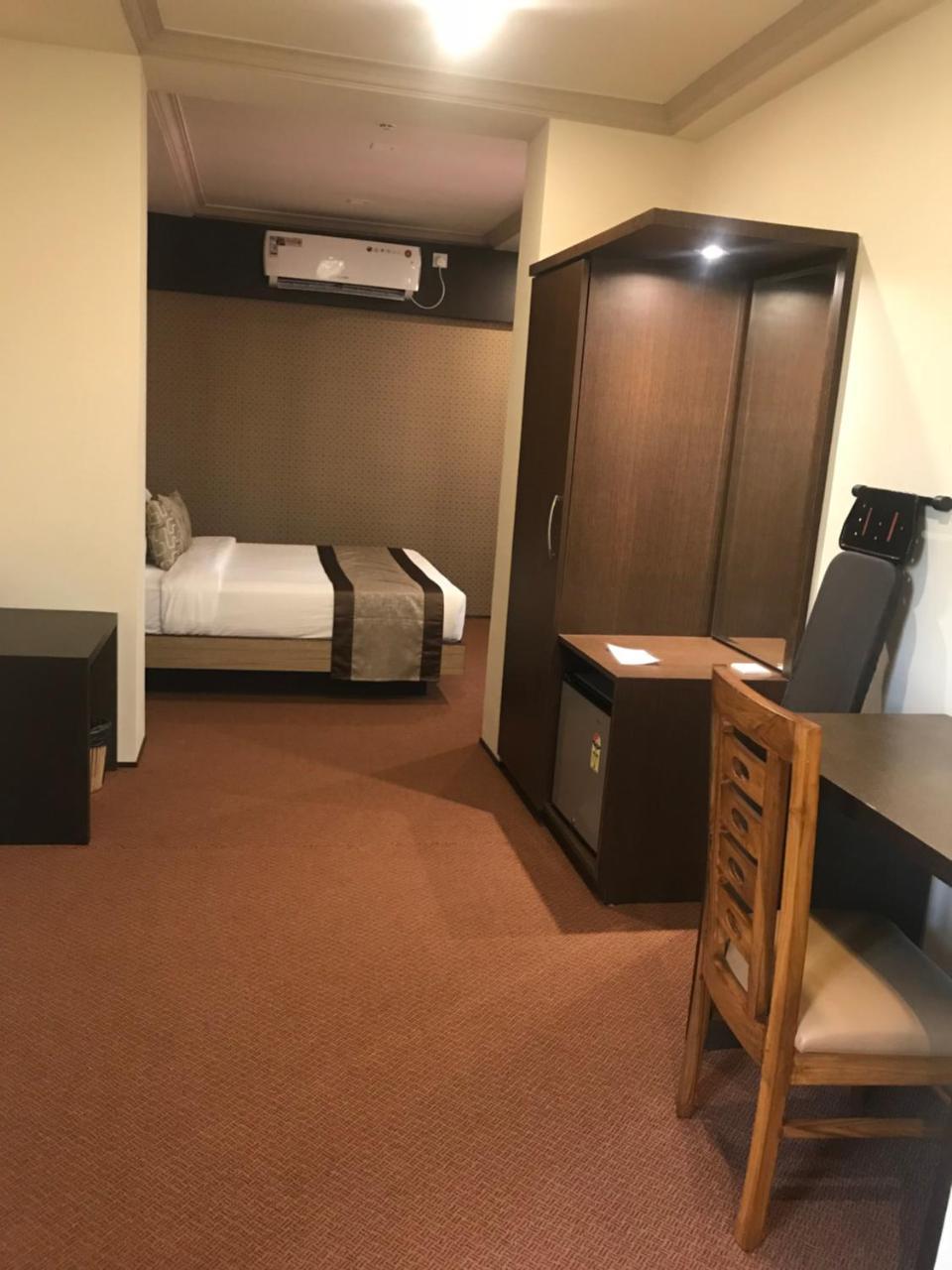 Hotel Anthurium Circle Madgaon Bagian luar foto