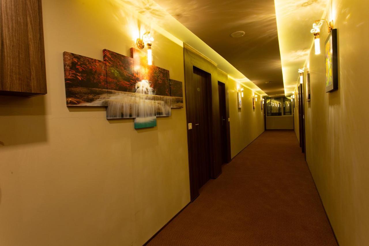 Hotel Anthurium Circle Madgaon Bagian luar foto