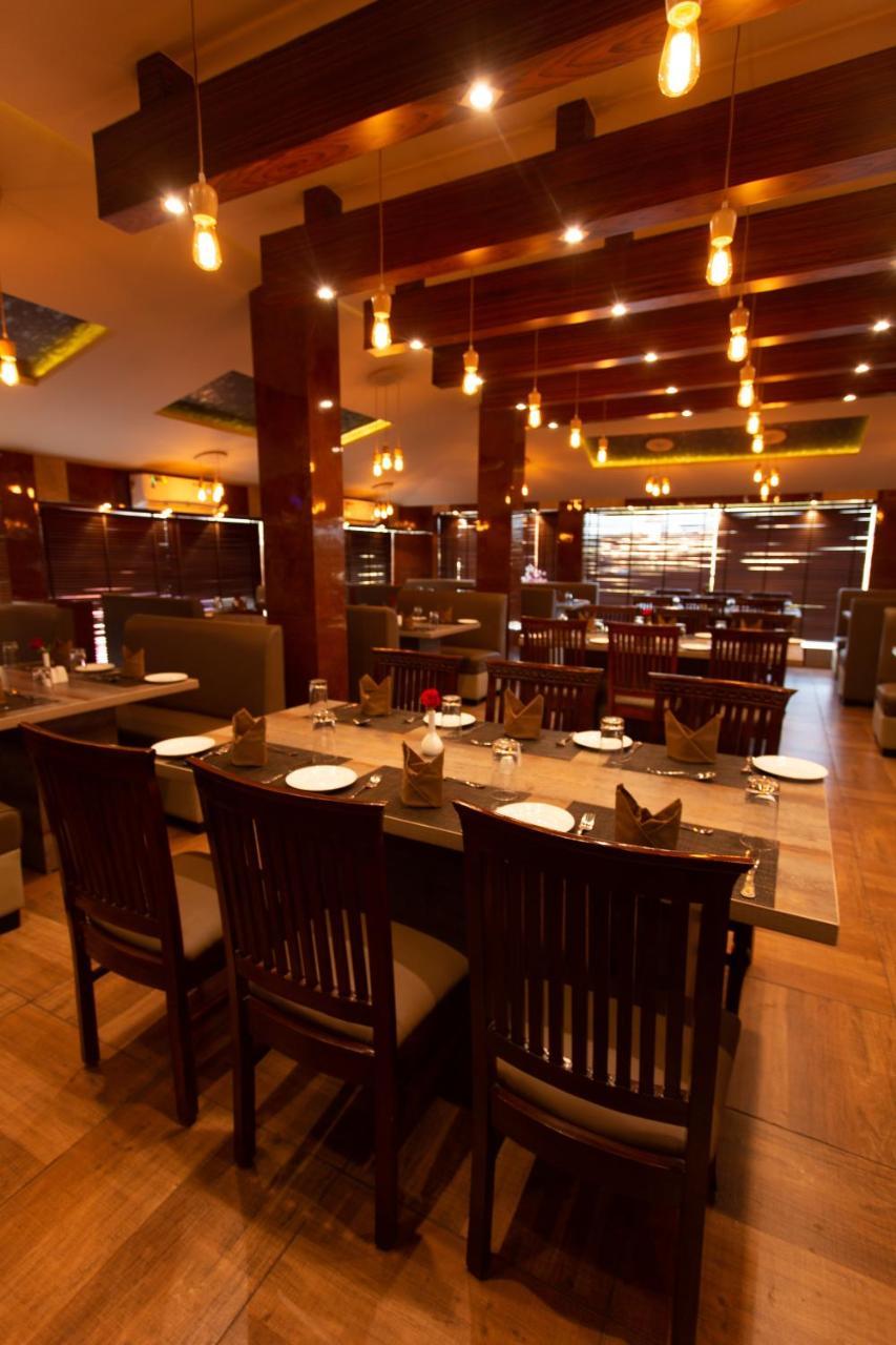 Hotel Anthurium Circle Madgaon Bagian luar foto