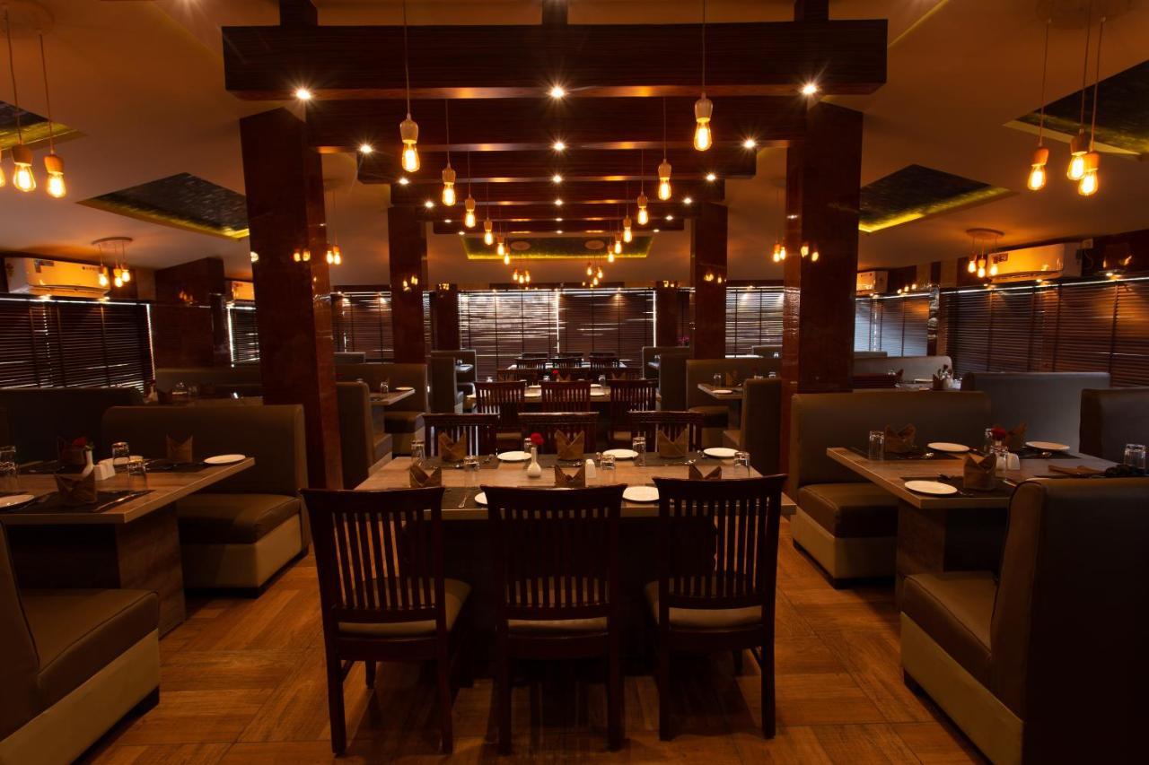 Hotel Anthurium Circle Madgaon Bagian luar foto